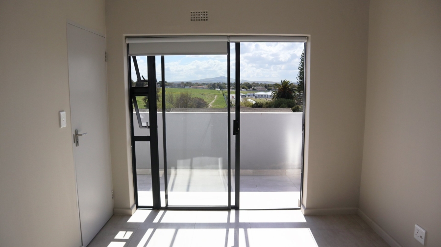 32 Bedroom Property for Sale in Table View Western Cape